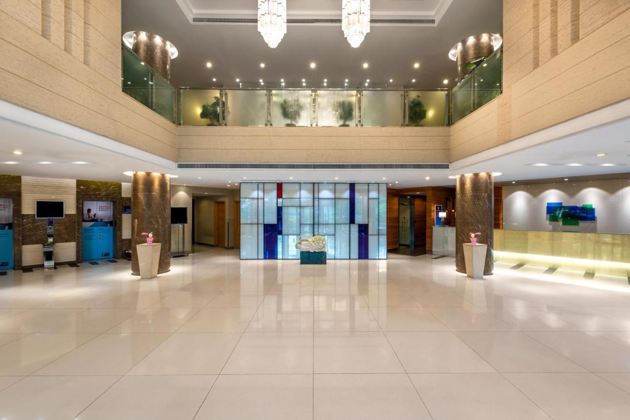 Holiday Inn Express Shangdi Beijing By Ihg L Next To Yuanmingyuan Park & Subway & Qinghe Railway Station & Beijing Sport University L Taxi 15 Minutes To Summer Palace & Peking University & Tsinghua University L 20 Minutes To Badaling Great Wall By Ra Buitenkant foto